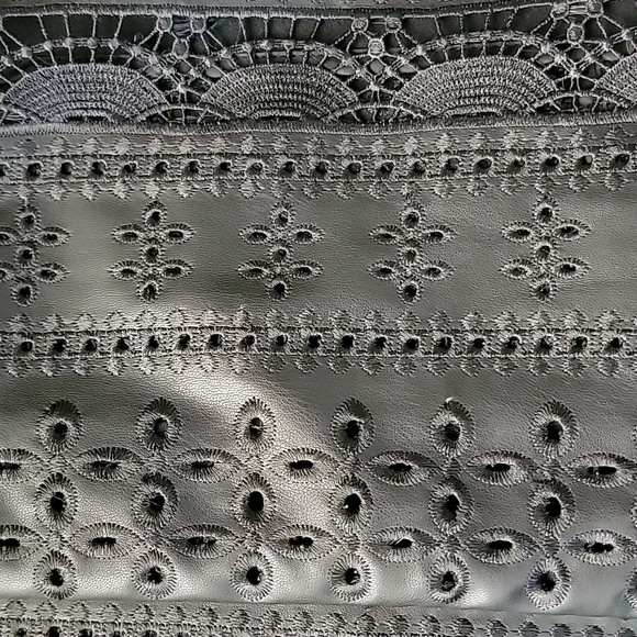 Peter Nygard Black Faux leather Eyelet Embroidered Long Vest size 16W 1X plus sz - Picture 11 of 13